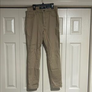 Hollister Khaki’s